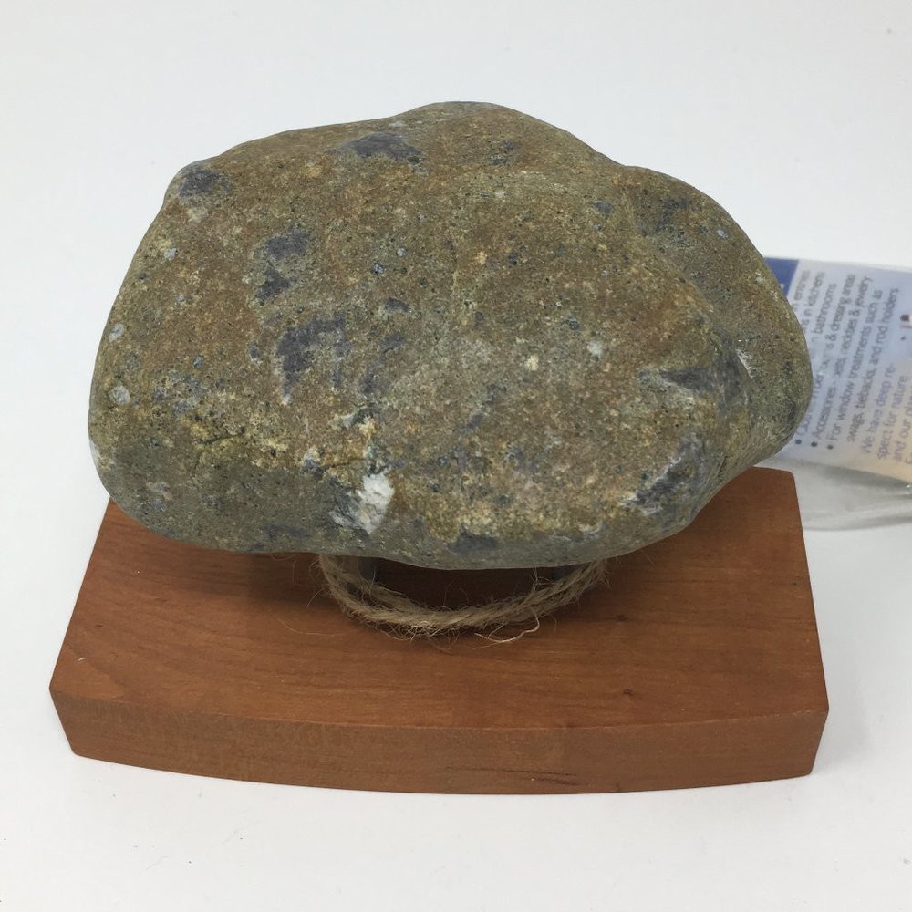 Sea Stones Coast Hook Natural Stone Coat Towel Hook on Cherry Wood Backplate